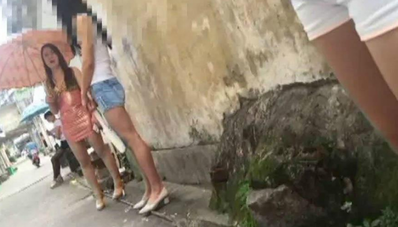 粉红一条街 站街女